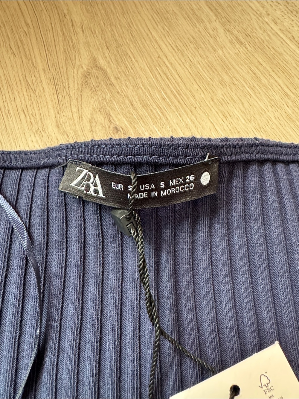 Zara dress New - Picture 4 of 9